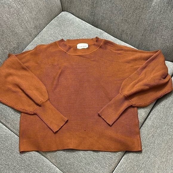 Pink Rose Rust Colored Crop Sweater Size Large - Picture 1 of 6